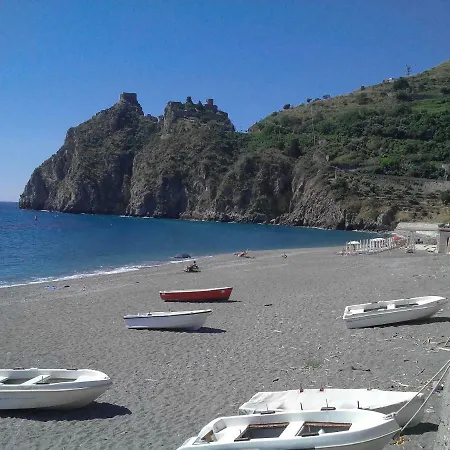 La Casa Sull'orizzonte Holiday home *
